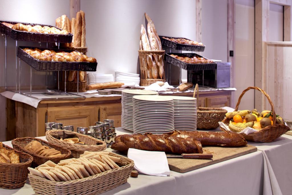 Chalet-Hotel La Marmotte, La Tapiaz & Spa, The Originals Relais Les Gets Luaran gambar